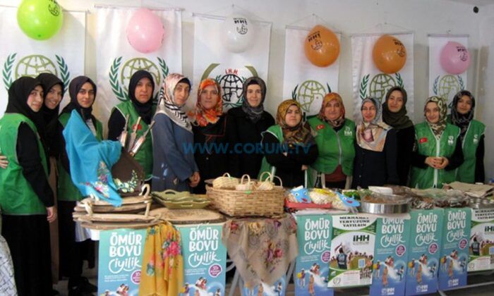 Gazze’ye Destek İçin Hayır Çarşısı