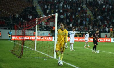 Jakub Szumski’den Taraftara İntikam Bakışı!