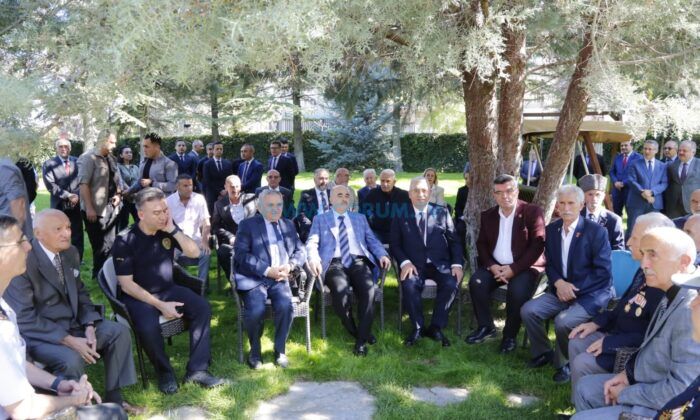 Vali Zülkif Dağlı, Kente Veda Etti