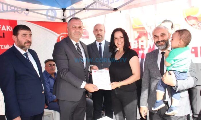 MHP’nin Üye Kayıt Standına Yoğun İlgi