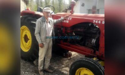 74 Yaşındaki Traktör Hala Tarlada
