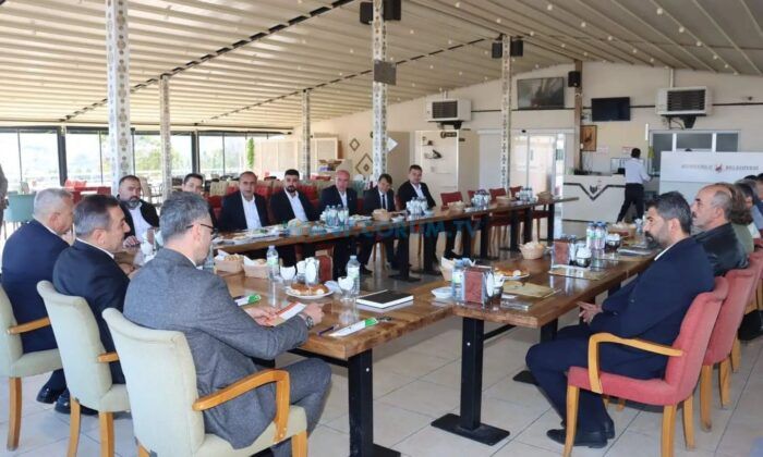 Başkan Dere, Muhtarları Dinledi