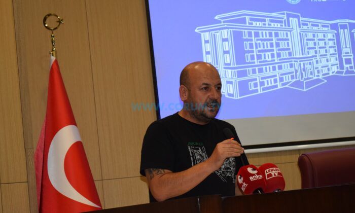 ‘Belediyenin Kaçak Yapı Birimi Ne İş Yapıyor?’