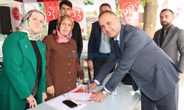 MHP, Sungurlu’da Üye Kayıt Standı Açtı