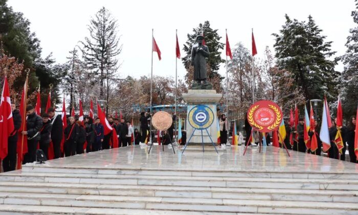 Başöğretmen’e Saygı!