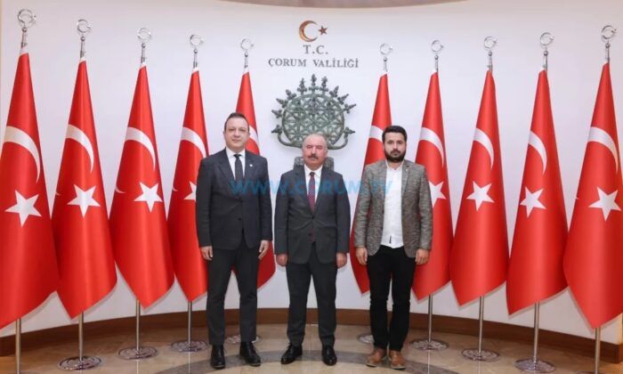 Vali Çalgan, Eczacıların Projelerini Takdir Etti