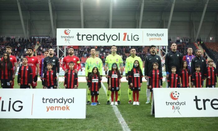 Son Beş Maçta Dört Kırmızı Kart Çıktı