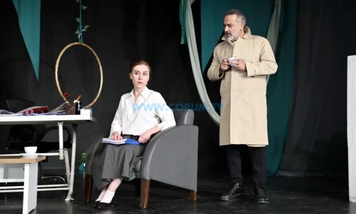 Çorumlu Yazarın Oyunu Manisa ve Berlin’de Sahnelendi