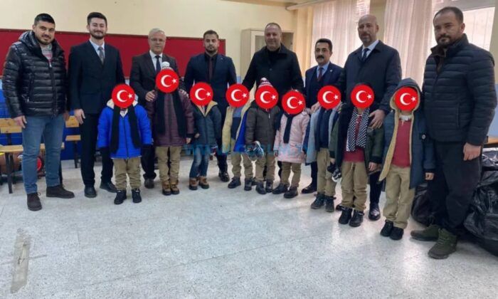 Hem Minikleri Hem Yürekleri Isıtan Kampanya