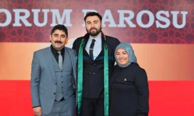 Genç Avukat Erdoğmuş, Cübbesini Giydi