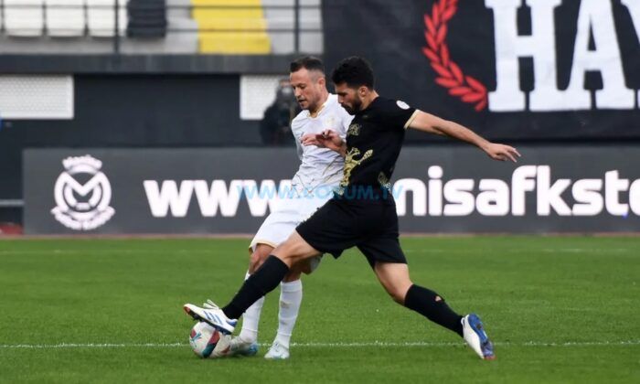 Çorum FK, İlk Kez 10 Kişi Kalan Rakibini Yendi