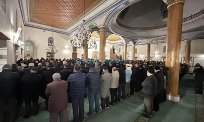 ‘Ailece Camide, Milletçe Duadayız’