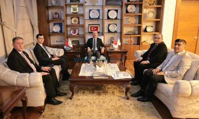 Vali Çalgan, Bayat Heyetini Ağırladı