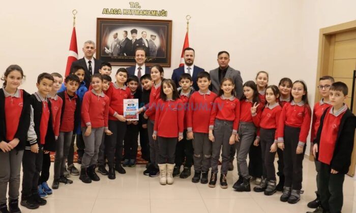 İlkokul Öğrencileri Hikaye Kitabı Yazdı