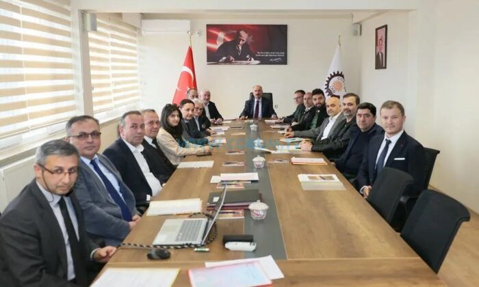 Yatırımlar ve Mali Durum Masada