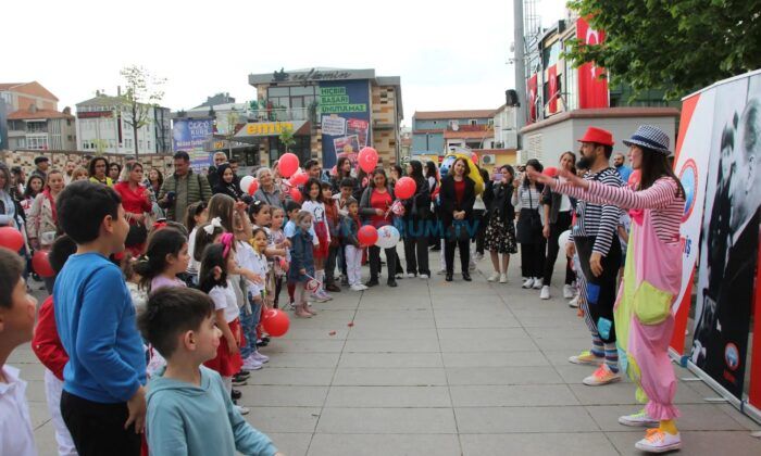 Eğitim-İş, 23 Nisan’ı Yine Etkinlikle Kutladı