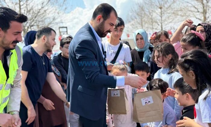 Bayram Kutlandı, Filistinli Çocuklar Unutulmadı