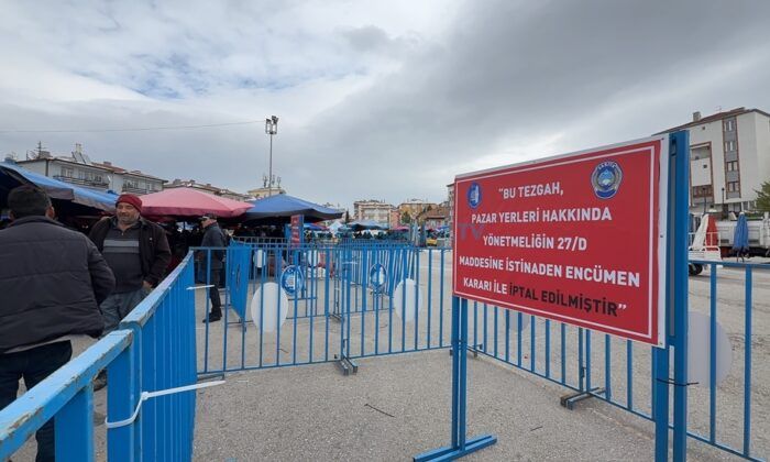 Başkana Kızıp Kasalarca Domatesi Döken Pazarcı İçin Karar Verildi