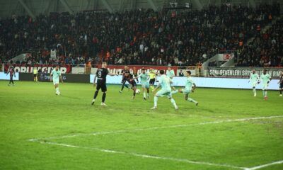 Pes Etmek Ne Demek Bilmiyorlar!