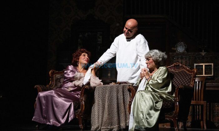 Ünlü Tiyatrocular Çorum’a Geliyor