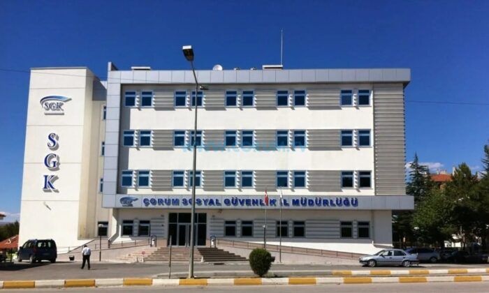 Emeklilere 57,4 Milyar Lira Ödeme Yapılıyor