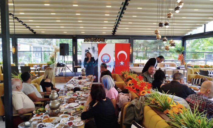 Eğitim-İş Üyeleri Yılı Değerlendirdi