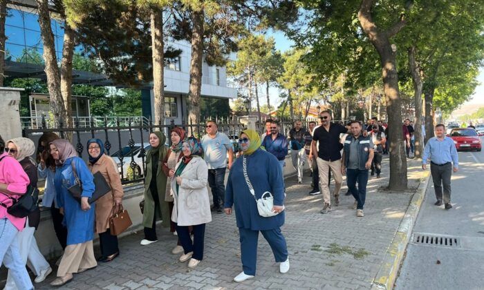 Kamu İşçileri Eylemde