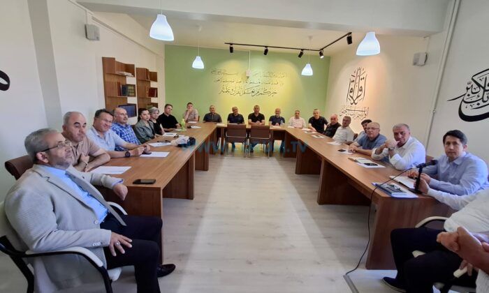 Eğitim Alan Yöneticilere Ziyaret