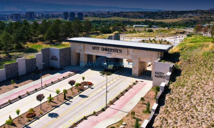 HİTÜ’de İki Fakültede Değişiklik Yapıldı