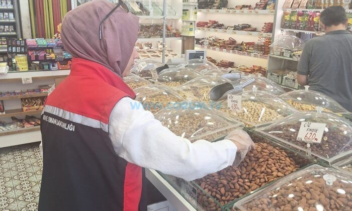 Kuruyemiş Satıcılarına Gıda Güvenliği Denetimi