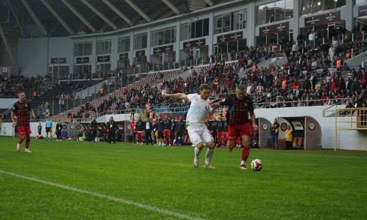 Üstünlük Rakamlarda Kaldı