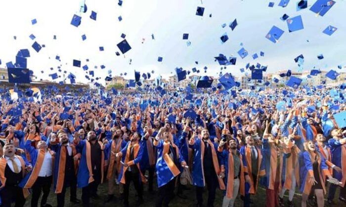 HİTÜ’nün Uluslararası Diploma Gururu