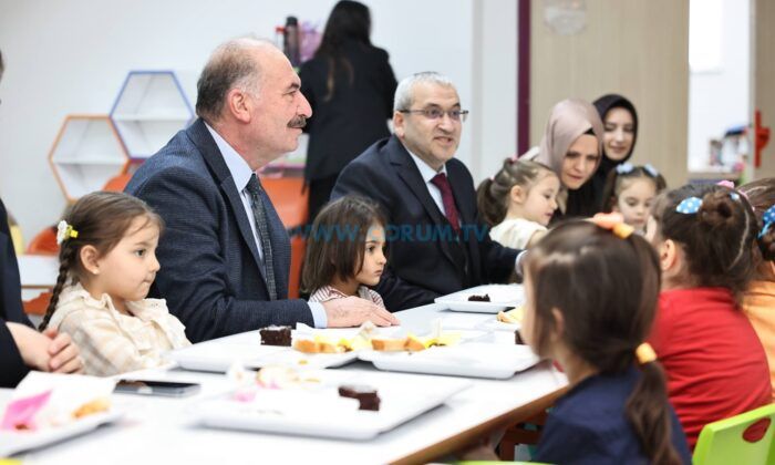 Miniklerin Tekne Orucu Heyecanına Ortak Oldu