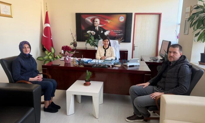 Tıp Bayramı’nda Şifa Dağıtan Ellere Vefa Turu