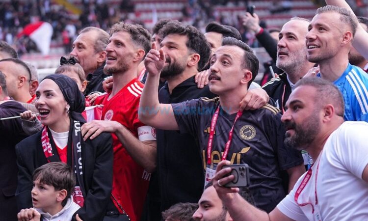 1.Lige Yükselen İlk Takım Belli Oldu