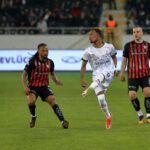 35.Haftada Bizi Neler Bekliyor? Ligin Kaderi Bu Hafta Belli Olabilir