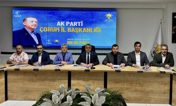 AK Parti’de Yeni Yol Haritası Masada