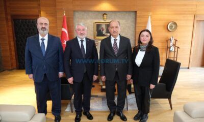 Gündemde Üç Proje Vardı
