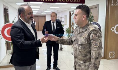 Huzurun Bekçilerine Çiçekli Teşekkür