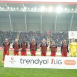 Sivasspor Maçı Öncesi Saygı Duruşu Kararı