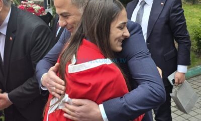 Avrupa Şampiyonu Özdenur Memleketinde Coşkuyla Karşılandı