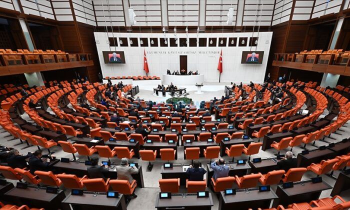 Mecliste, Arca Çorum FK Konuşuldu