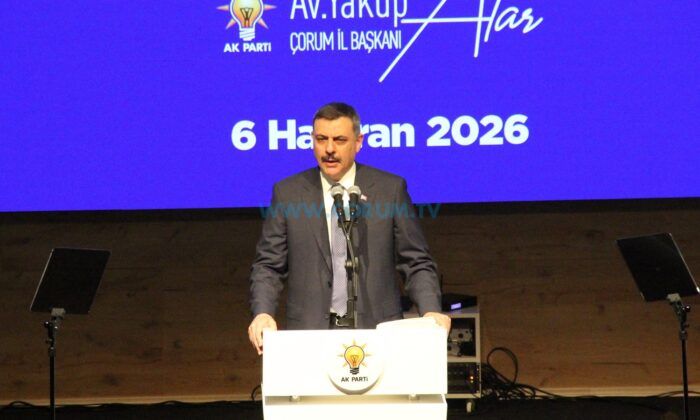 Bakan Çiftçi’den Kırmızı-Siyahlılara Övgü