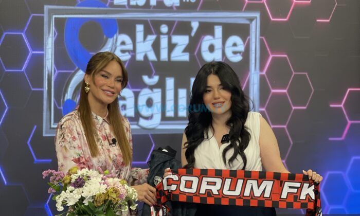Özlem Çağlar’dan Anlamlı Hediye