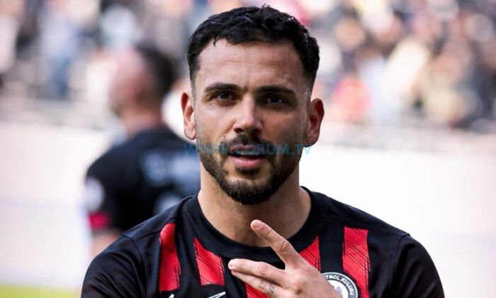 Burak Çoban, Çorum FK’yi İstiyor Ama …