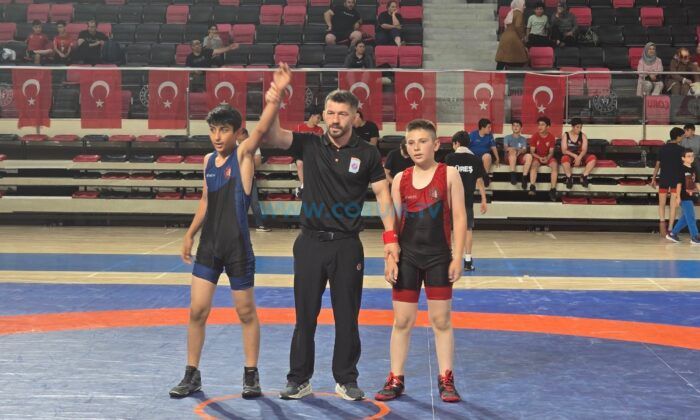 Güreş İl Birinciliği Heyecanı Başladı
