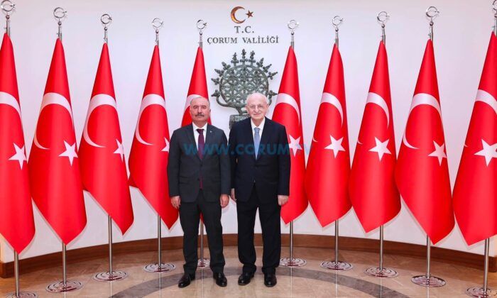 İsmail Kahraman’dan Çorum Valiliğine Ziyaret