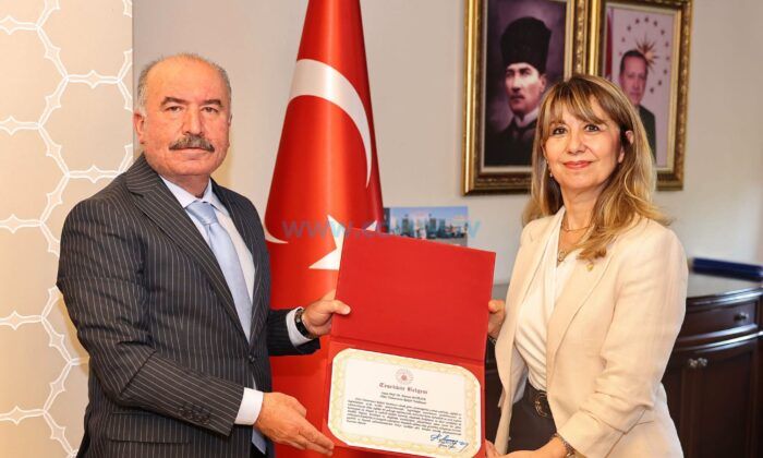 Nurcan Baykam Veda Ediyor