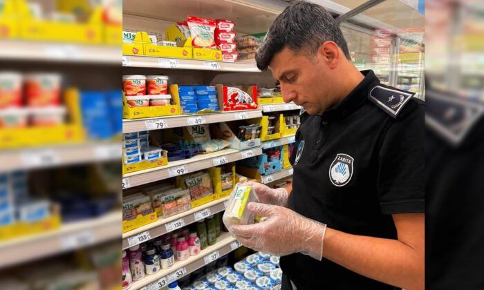 Çorum’daki Tarihi Geçmiş ve Küflenmiş Ürünler Bulundu