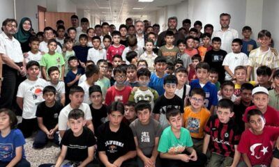 Hafızlık Eğitimi Alan Öğrencilerle Buluştu